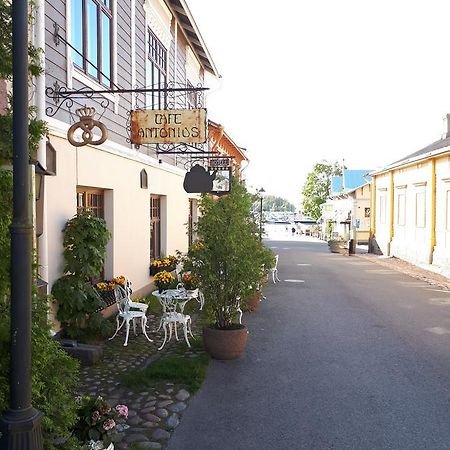 Hotel Villa Antonius Naantali Eksteriør billede