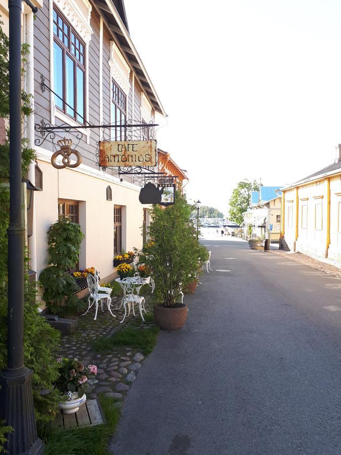 Hotel Villa Antonius Naantali Eksteriør billede